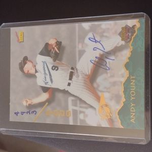 Andy Yount autographed baseball card in protective cover. Signature Rookies